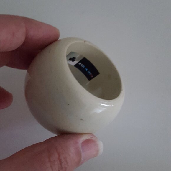 Napkin Rings Round  *AS IS* - Picture 16 of 16